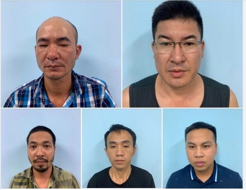 Các đối tượng bị tạm giữ. Ảnh: Lao Động