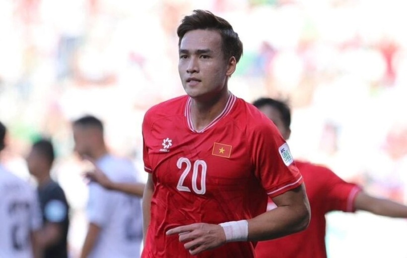 Bùi Hoàng Việt Anh bị treo giò ở trận Việt Nam gặp Phillipines do tích đủ thẻ vàng