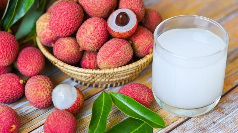 Vải thiều có tính nóng, có thể làm tăng nhiệt trong cơ thể.