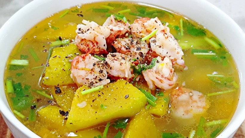Một món canh giúp bữa cơm thêm đặc sắc