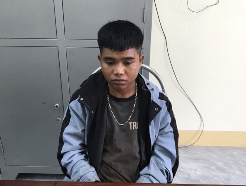 Đối tượng A Tụ tại cơ quan điều tra. Ảnh: Công an tỉnh Kon Tum