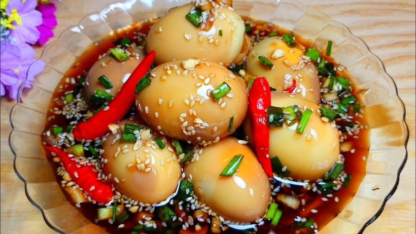 Trứng ngâm tương là món ăn ngon miệng và dễ làm