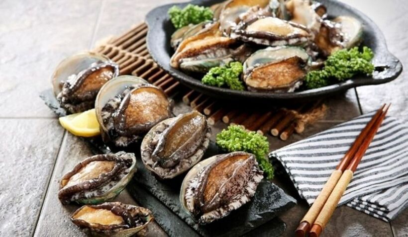 Bào ngư có tác dụng bổ thận, tráng dương, tăng cường sinh lực và cải thiện khả năng tình dục cho nam giới. Ảnh minh họa