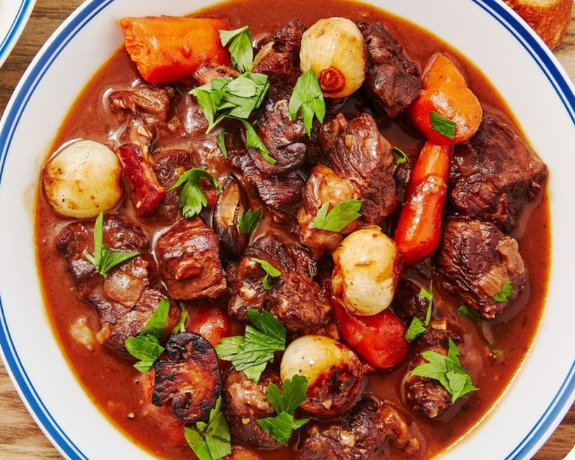Bò sốt vang là món ăn thơm ngon, bổ dưỡng và dễ chế biến