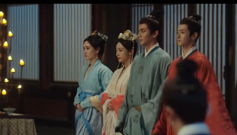 Nhóm của Khương Lê đứng nhất trong cuộc thi thường niên, vào cung nhận thưởng.