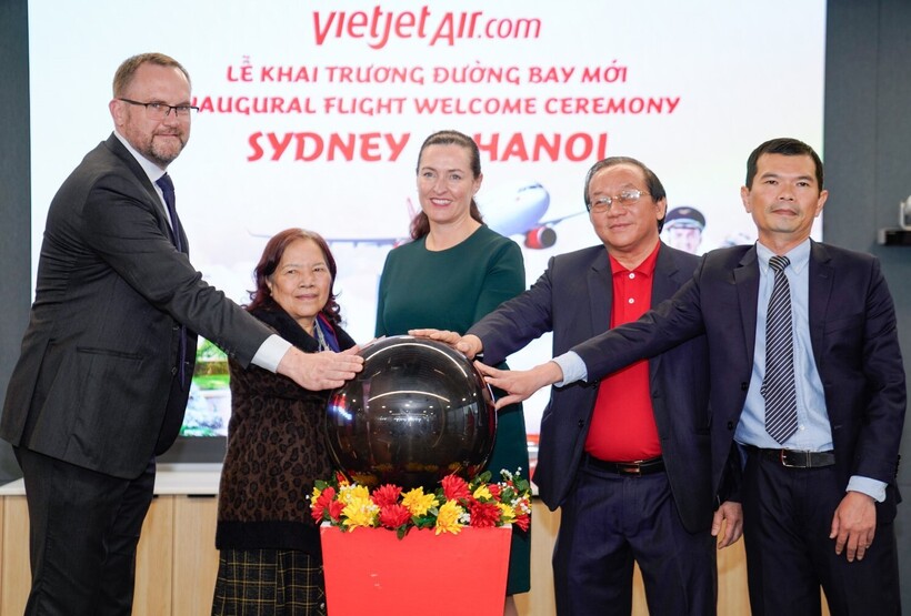 Vietjet khai trương đường bay Hà Nội – Sydney với vé hạng Thương gia giảm tới 50% - 1