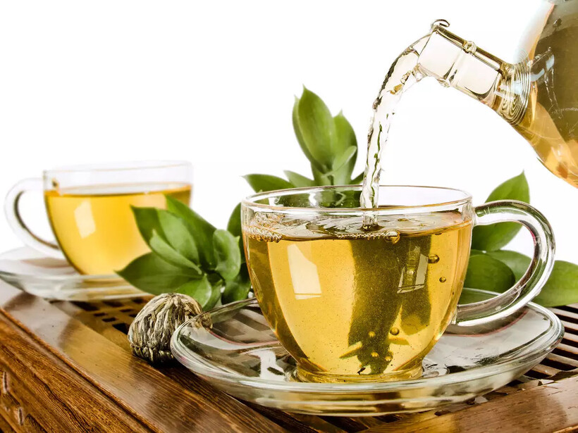 Trà xanh là thức uống lành mạnh, có nhiều công dụng.