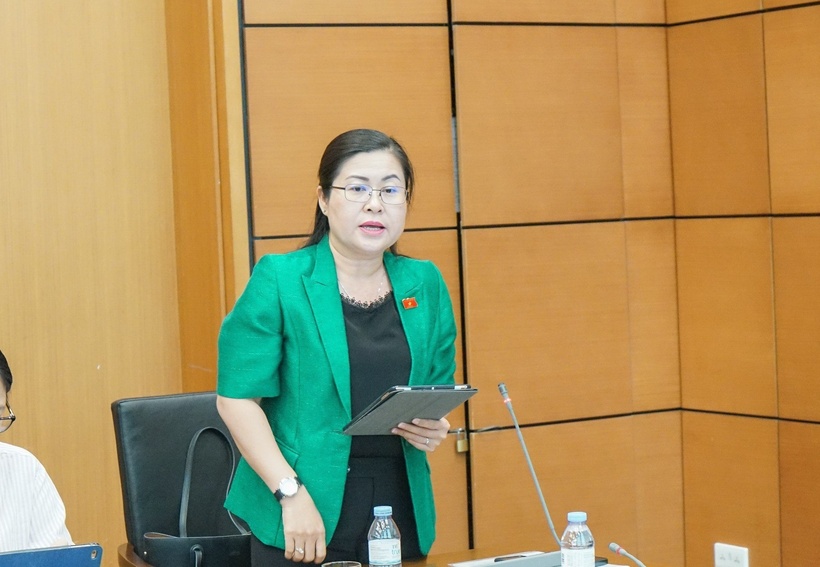 ĐBQH Nguyễn Thị Minh Trang.