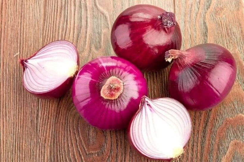 Hành tím giúp tăng cường hệ miễn dịch, giúp cơ thể chống lại các tác nhân gây bệnh hiệu quả hơn. Ảnh minh họa