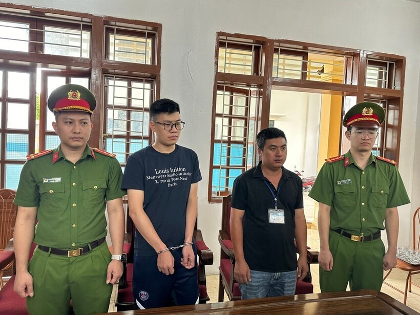Lò Mạnh Hùng chiếm đoạt tiền của 3 khách hàng hơn 1 tỷ đồng. Ảnh: Pháp luật TP.HCM.