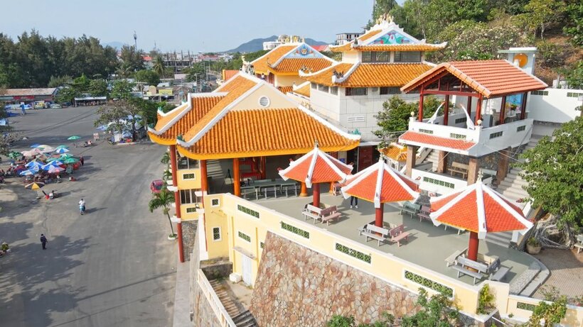 Những địa điểm check in cực đẹp khi đi du lịch Long Hải - 3