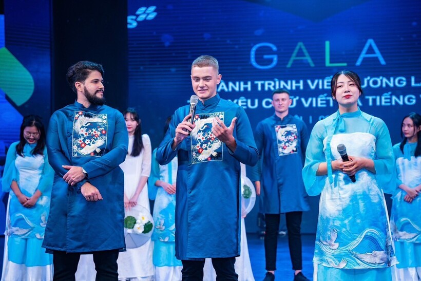“Gala Hành trình viết tương lai” - Nơi lan tỏa tình yêu thương và hạnh phúc nghề rèn chữ đẹp - 5