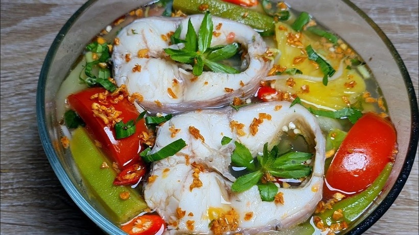 Canh chua cá lóc là món ăn ngon, bổ dưỡng, dễ làm tại nhà