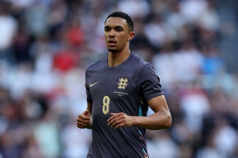 Hậu vệ phải: Trent Alexander-Arnold (Anh, định giá chuyển nhượng 70 triệu euro). Ảnh: Getty