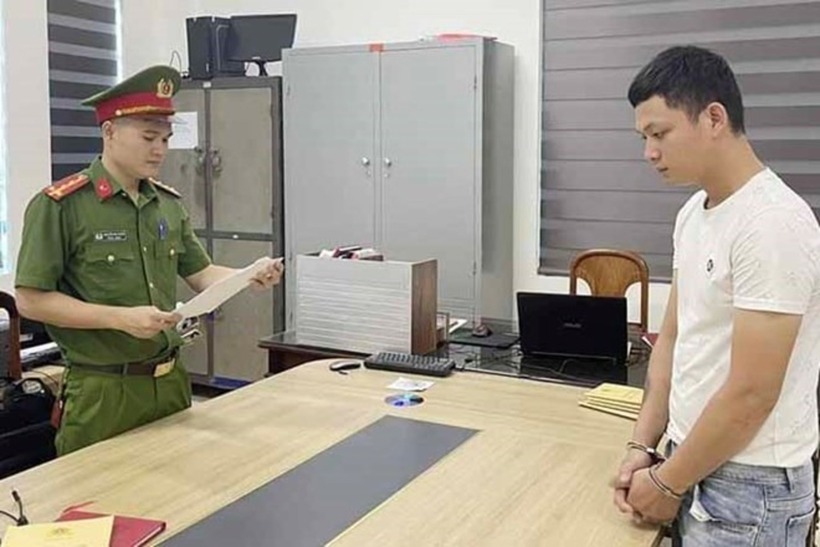 Đối tượng bị khởi tố, bắt tạm giam về tội cố ý gây thương tích. Ảnh: Lao Động