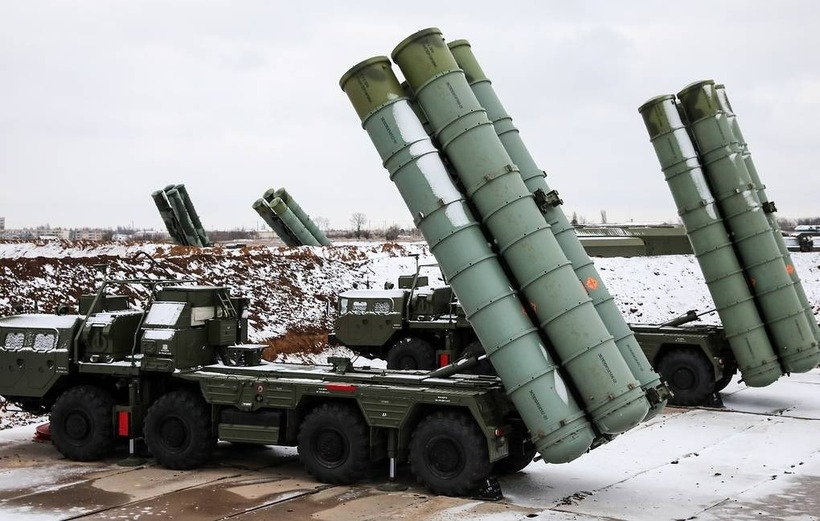 Hệ thống tên lửa S-400 của Nga. Ảnh: Tass