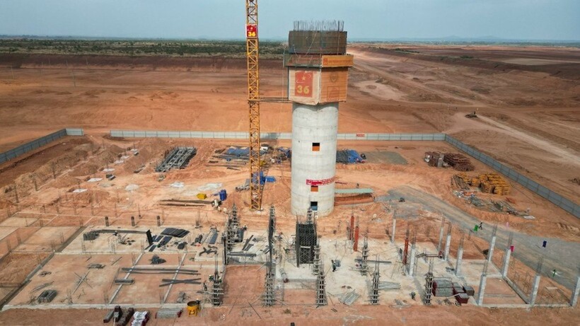 Công trường thi công Đài kiểm soát không lưu của Cảng Hàng không Quốc tế Long Thành giai đoạn 1
