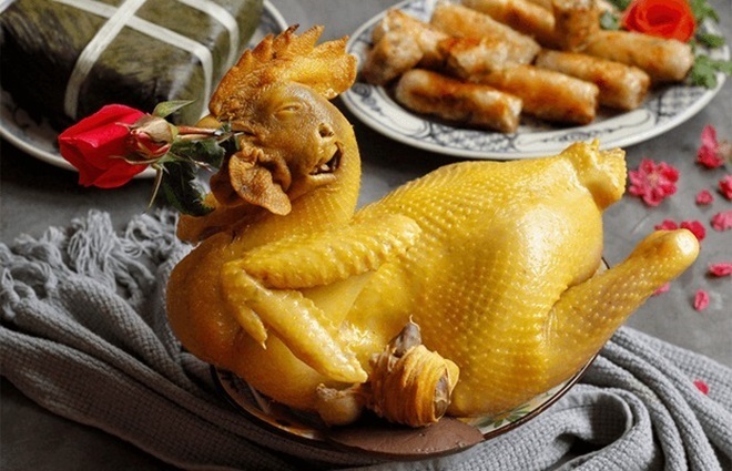 Gà luộc nên chặt hay để nguyên con khi bảo quản trong tủ lạnh?