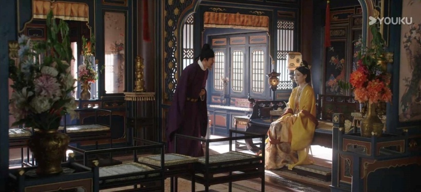 Lệ Phi yêu cầu cha từ chức, nhận lỗi rồi tới miếu sống để cứu tỷ tỷ Quý Thục Nhiên. Ảnh: Youku