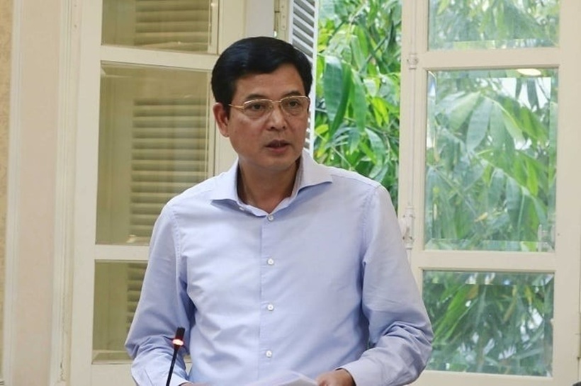 Thứ trưởng Bùi Xuân Dũng