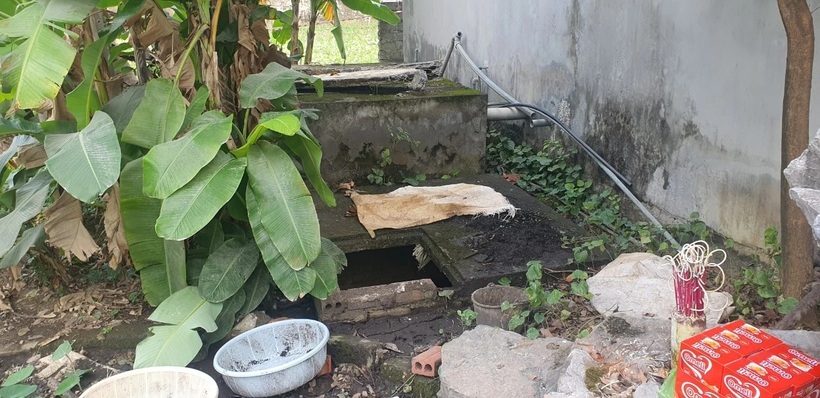Bể nước, nơi phát hiện bộ hài cốt của chị Th. bị chôn giấu suốt 13 năm. (Ảnh: Báo Giao thông)