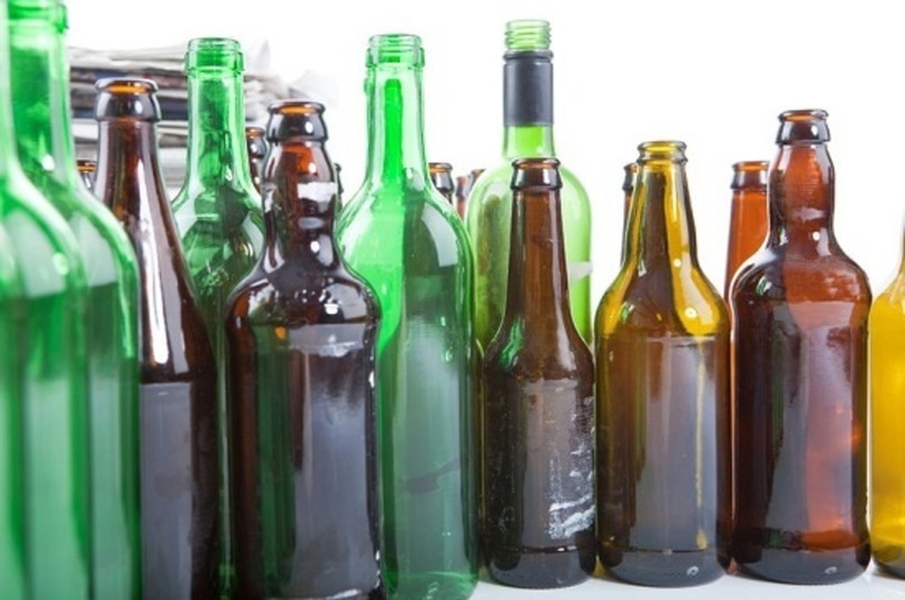 Vì sao vỏ những chai bia luôn có màu xanh hoặc nâu?
