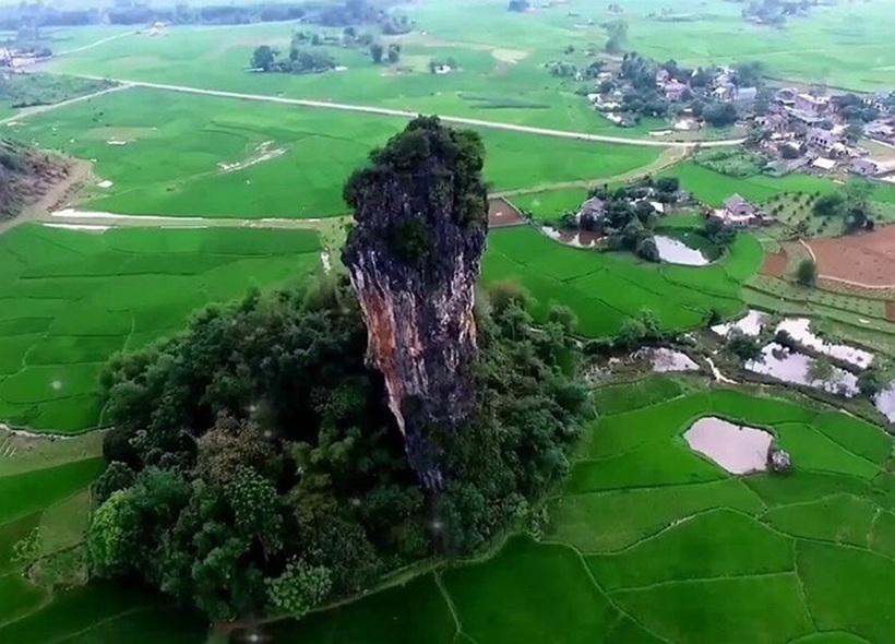 Núi Cột Cờ