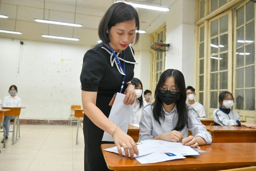 Bao giờ có điểm thi, điểm chuẩn vào lớp 10 là câu hỏi nhiều thí sinh và phụ huynh Hà Nội quan tâm khi kết thúc kỳ thi. Ảnh minh họa