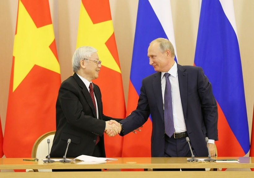 Tổng Bí thư Nguyễn Phú Trọng cùng Tổng thống Liên bang Nga Vladimir Putin trong chuyến thăm chính thức Liên bang Nga, tháng 9/2018.
