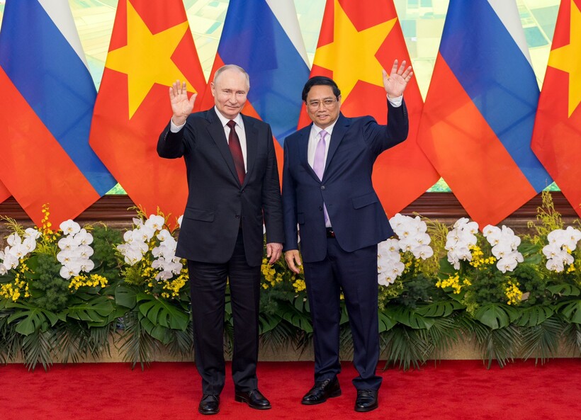 Thủ tướng Phạm Minh Chính hội kiến Tổng thống Nga Vladimir Putin - 5