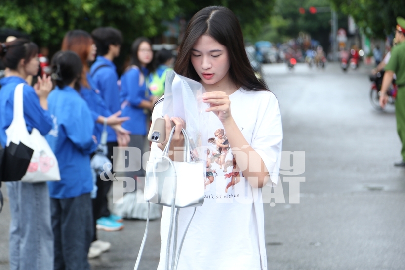 Thí sinh tham gia dự thi tốt nghiệp THPT 2024