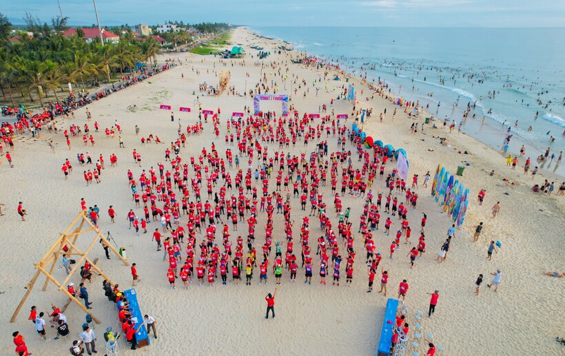 Đây là năm thứ 2 giải được duy trì tổ chức tại bãi biển Tam Thanh thơ mộng, trong lành.