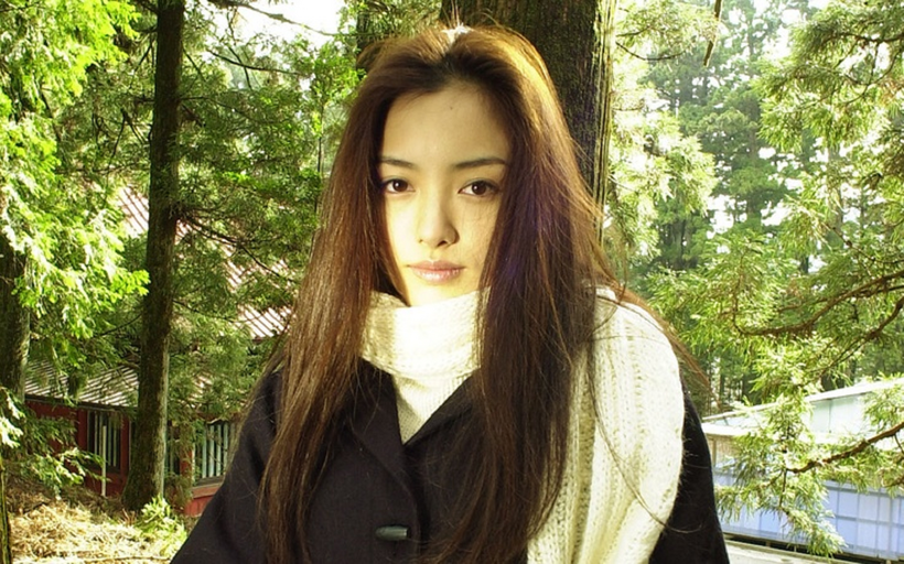 Nakama Yukie sở hữu nhiều giải thưởng về diễn xuất