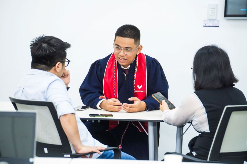 Cao Gia Bảo cho biết VinUni giúp bản thân trưởng thành hơn, có quyết tâm mạnh mẽ để mang lại cuộc sống tốt hơn cho mọi người.