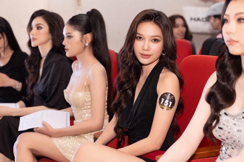 Hàng trăm thí sinh từ mọi miền đất nước đã “đổ bộ” về TP.HCM để tham gia vòng Sơ khảo của cuộc thi Miss Grand Vietnam 2024.