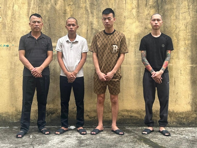 Xin đi làm quán hát, bé gái 13 tuổi ở Tuyên Quang bị bán qua tay nhiều người.