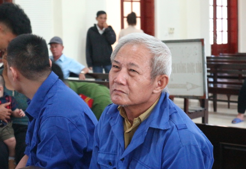 Bị cáo Trần Xuân Vinh tại phiên toà xét xử. Ảnh: Công Luận