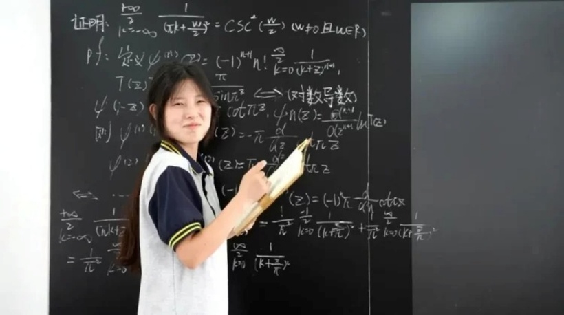 Nữ sinh 17 tuổi học rất giỏi môn Toán từ hồi trung học. Ảnh: O.C