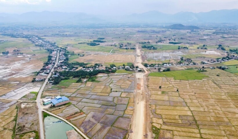 Toàn bộ dự án đường bộ cao tốc Khánh Hòa - Buôn Ma Thuột có tổng chiều dài 117,5km, được chia thành 3 dự án thành phần. Ảnh: PLO.