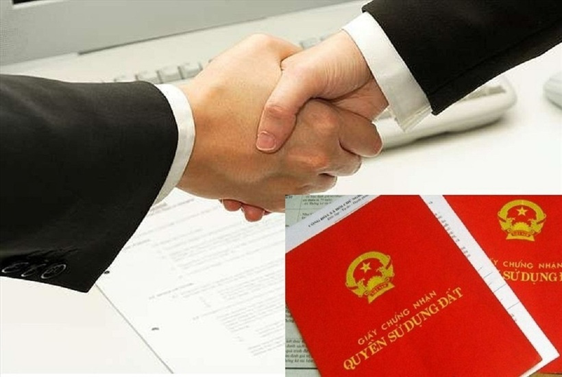 Làm gì khi đã trả tiền mua đất nhưng không được sang tên Sổ đỏ? Ảnh minh họa