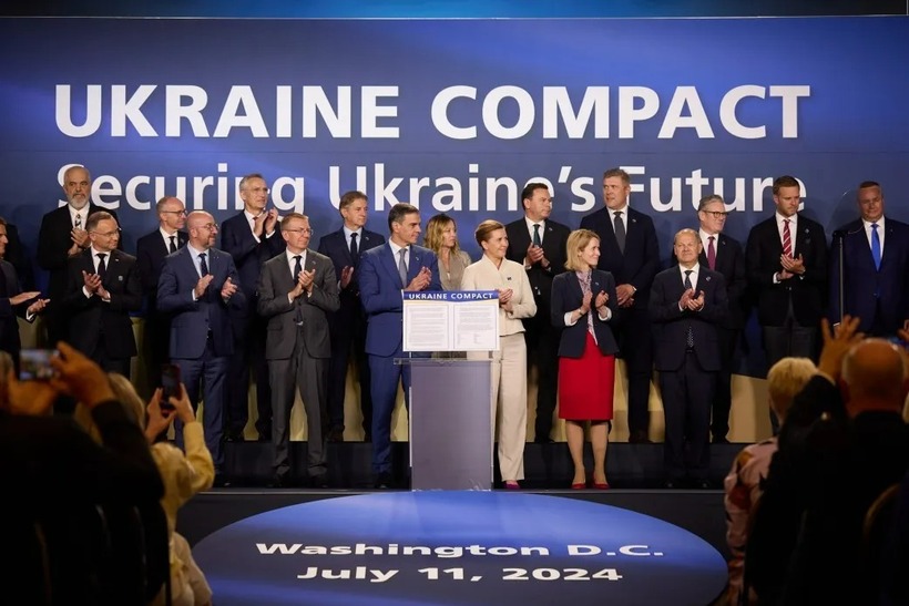 32 quốc gia NATO cùng ký Hiệp ước Ukraine. Ảnh: Kyiv Independent