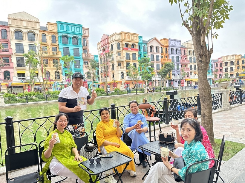 Cộng đồng hạnh phúc là điều James Kang dễ dàng nhận thấy tại Vinhomes Ocean Park 2 (Ảnh: NVCC)