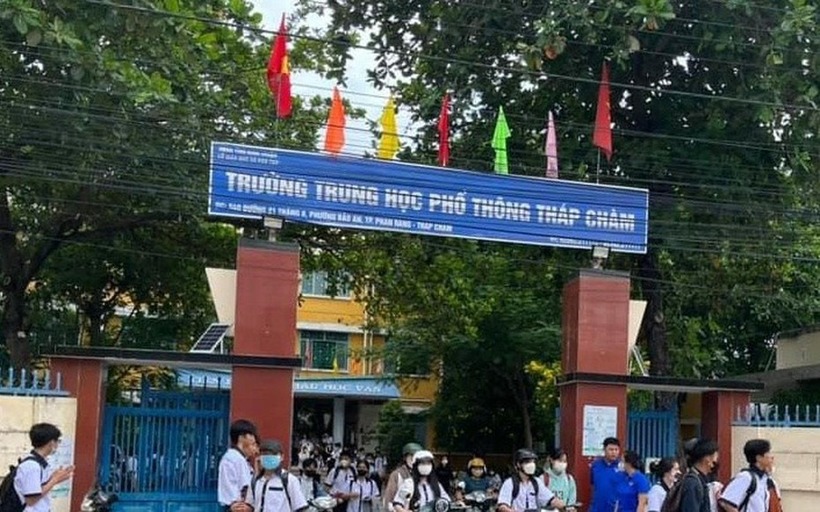 Trường THPT Tháp Chàm, tỉnh Ninh Thuận.