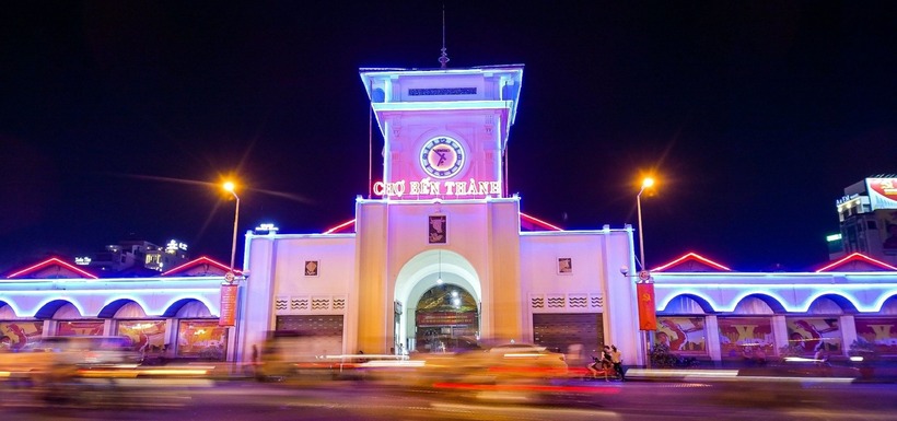 Chợ đêm Bến Thành