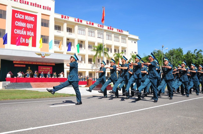 Trường quân đội đầu tiên dự kiến mức điểm sàn bằng điểm thi tốt nghiệp THPT.