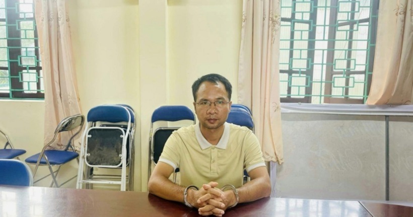 Lê Văn Duẩn tại cơ quan công an.(Ảnh: Công an Lai Châu)