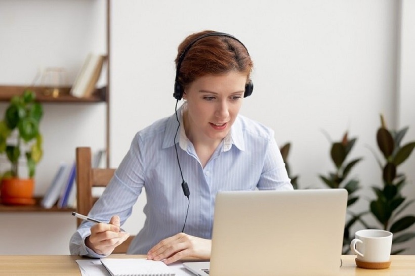 Thông dịch viên cần tuân thủ các nguyên tắc về nghề nghiệp