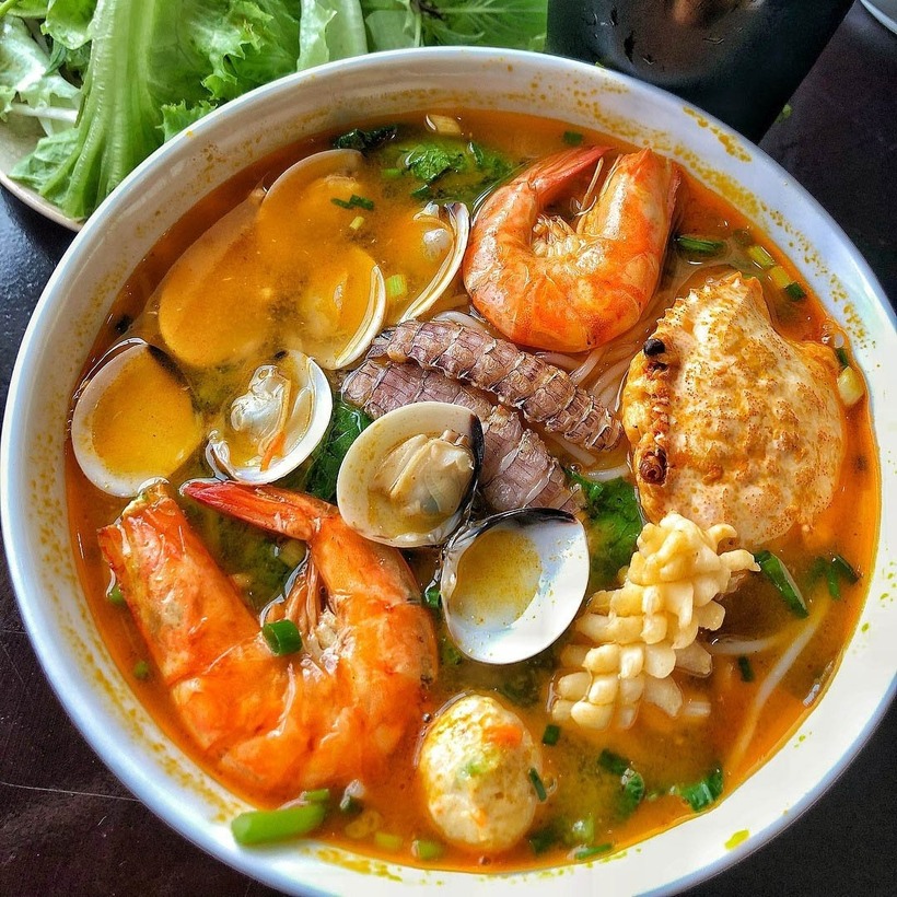 Bún hải sản Hà Nội ngon "ăn là nhớ".