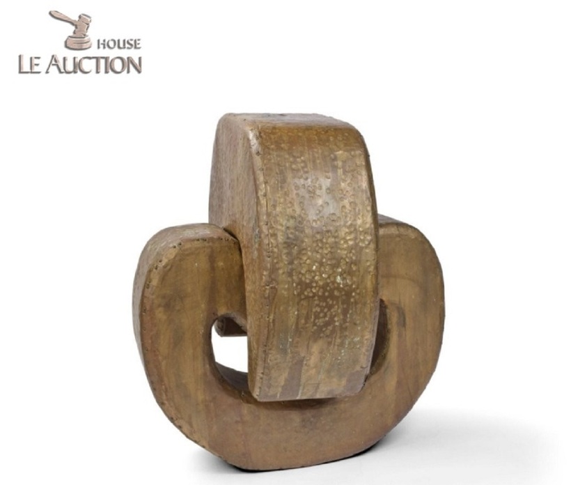 Điềm Phùng Thị (1920 – 2002). Điêu khắc gỗ mạ đồng khoảng năm 1970 – 1975. 65 x 56 x 54 cm