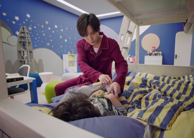 Con trai là người duy nhất có thể khiến tổng tài lạnh lùng Hạ Kiều Yến (Ngụy Triết Minh) trở nên dịu dàng.